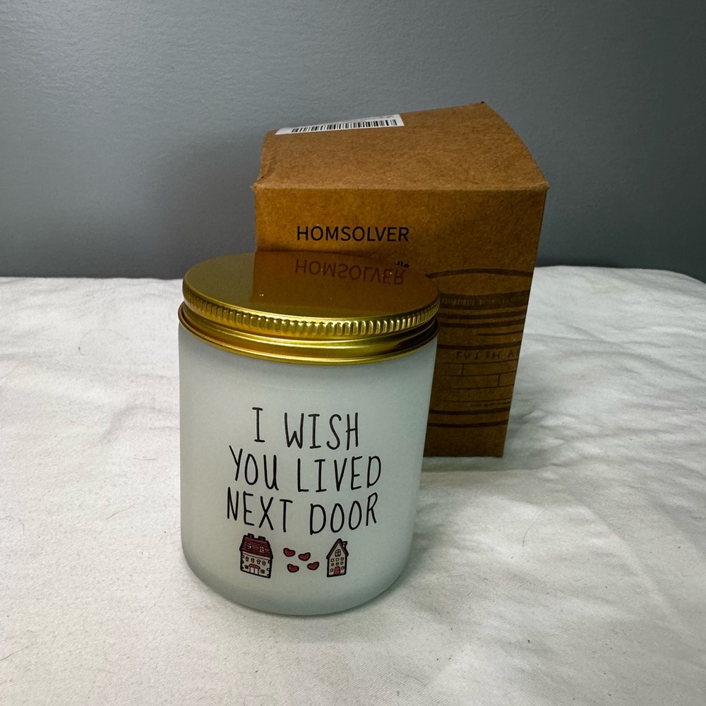 HOMsolver White Candle with Gold Lid